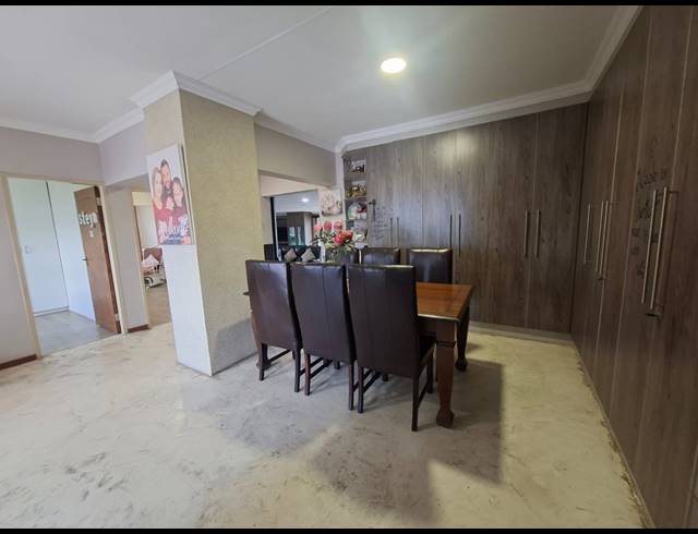 4 BEDROOM HOUSE FOR SALE IN VANDERBIJLPARK SE 1